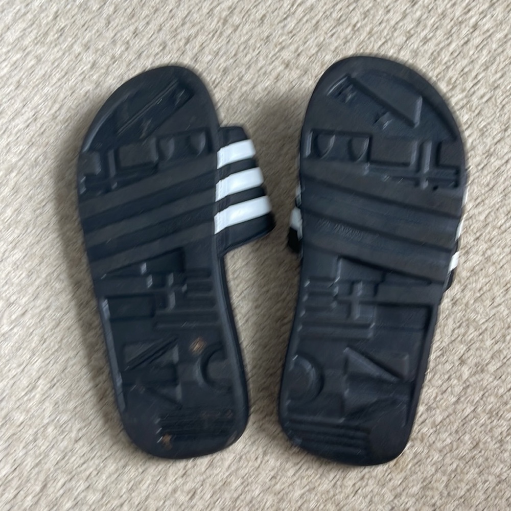 Adidas slides - Picture 2 of 2